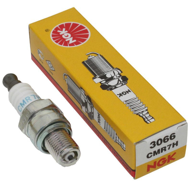 NGK SPARK PLUG CMR7H 3066, NG3066