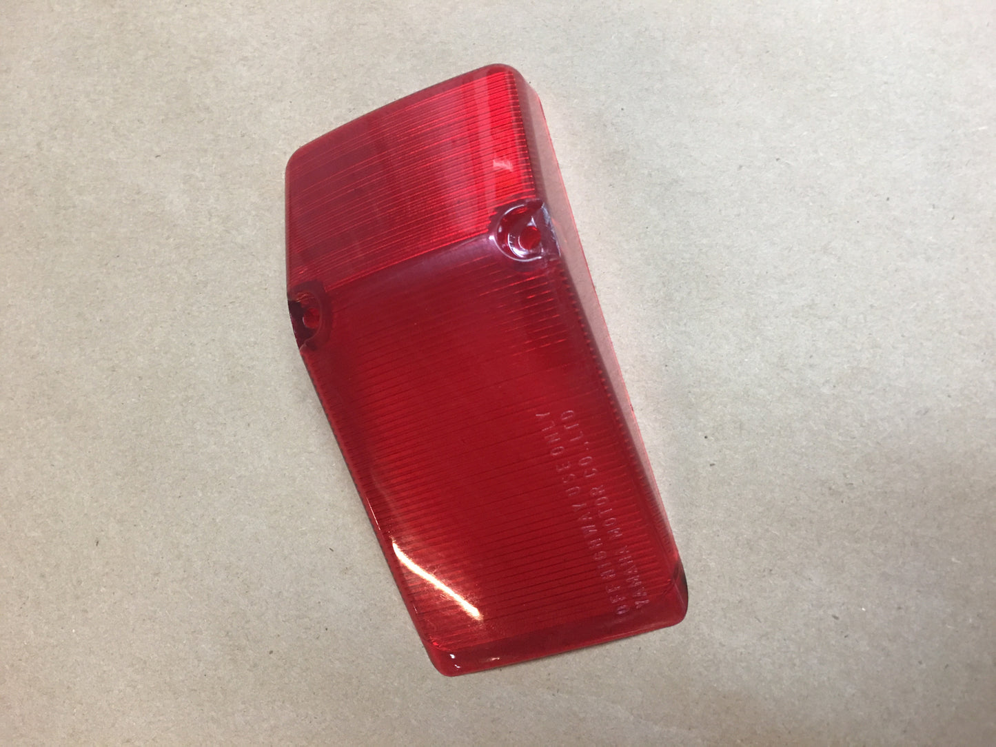 1981 1982 Yamaha IT 250 465; 85-88 BW 200 350 Rear Mud Guard Taillight Lens Tail Light 4V5-84521-00-00
