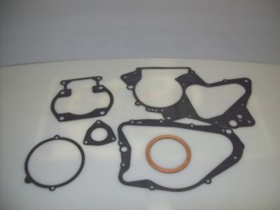 1976/1977 Suzuki RM 370 Complete Engine Gasket Kit