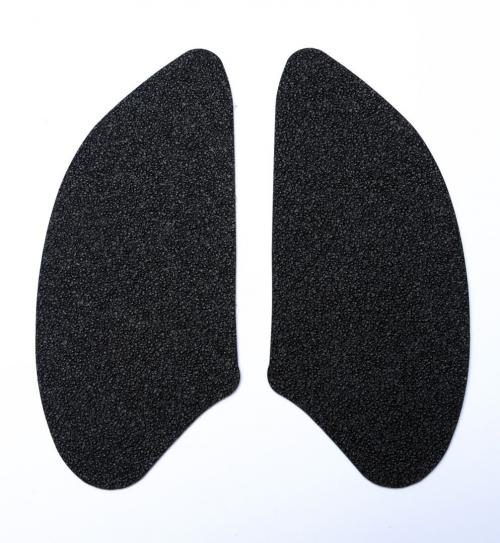R&G TANK TRACTION GRIPS, BLACK 41967111