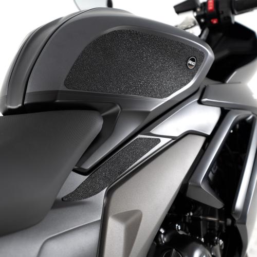 R&G BLACK 4-GRIP KIT DAYTONA 660 '24-