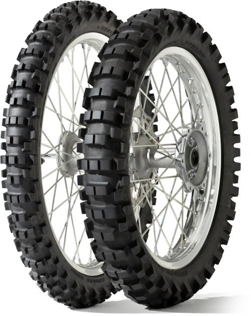 DUNLOP 110/90 -18 D952 E