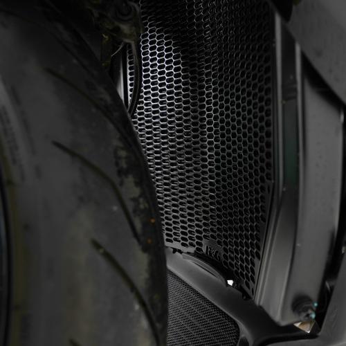 R&G PRO RADIATOR GUARD BLACK RGRAD0316PROBK