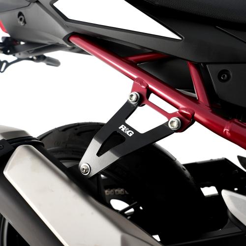 R&G EXHAUST HANGER RGEH0120BK