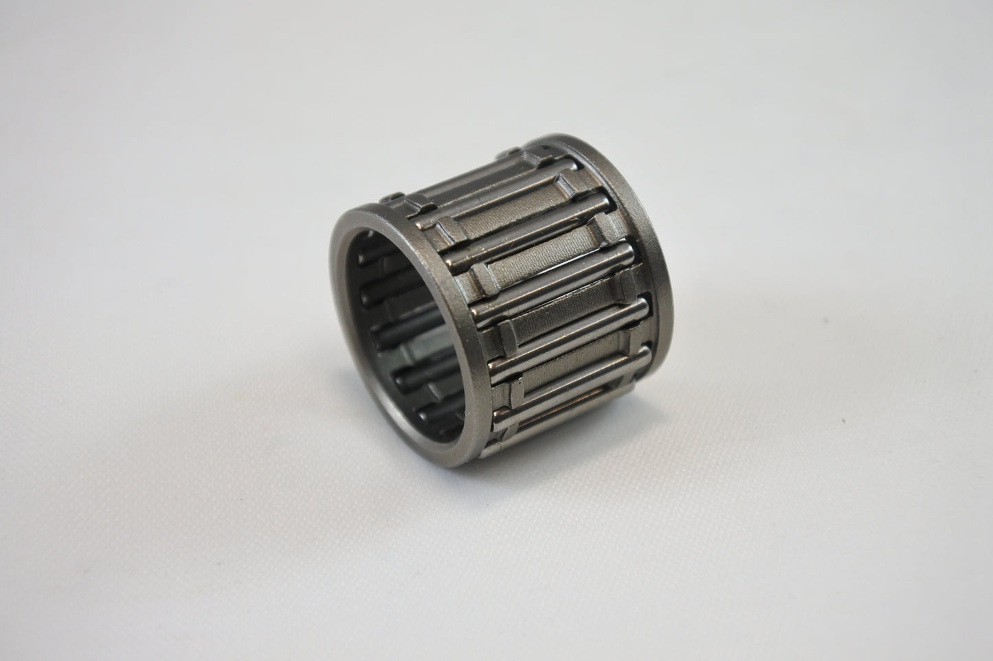 WRIST PIN BEARING 70-78 OSSA 125 175 250 350 16X20X17.5 VINTCO OW-991-105M