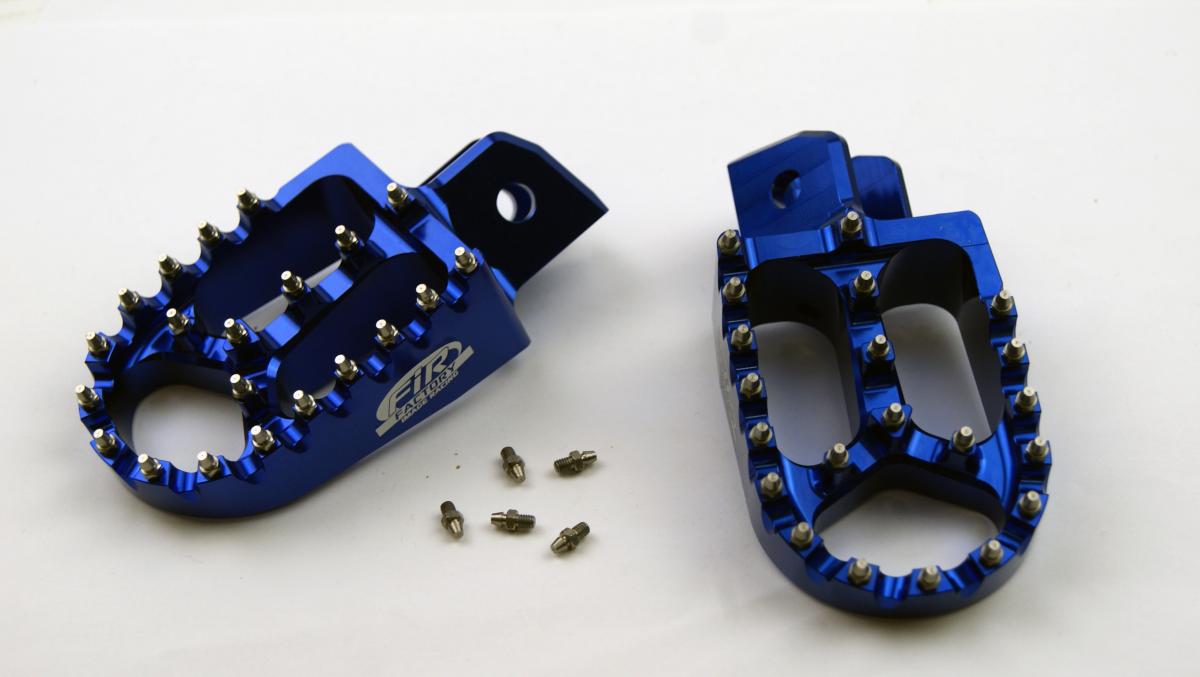 FOOT PEG ALLOY PW PEEWEE ALUMINIUM CNC, BLUE