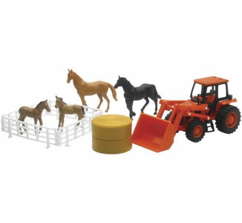 MODEL DIE CAST KUBOTA FARM TRACTOR, WITH LOADER AND HORSE SET, SCALE 1:32, NEWRAY SS-15835A