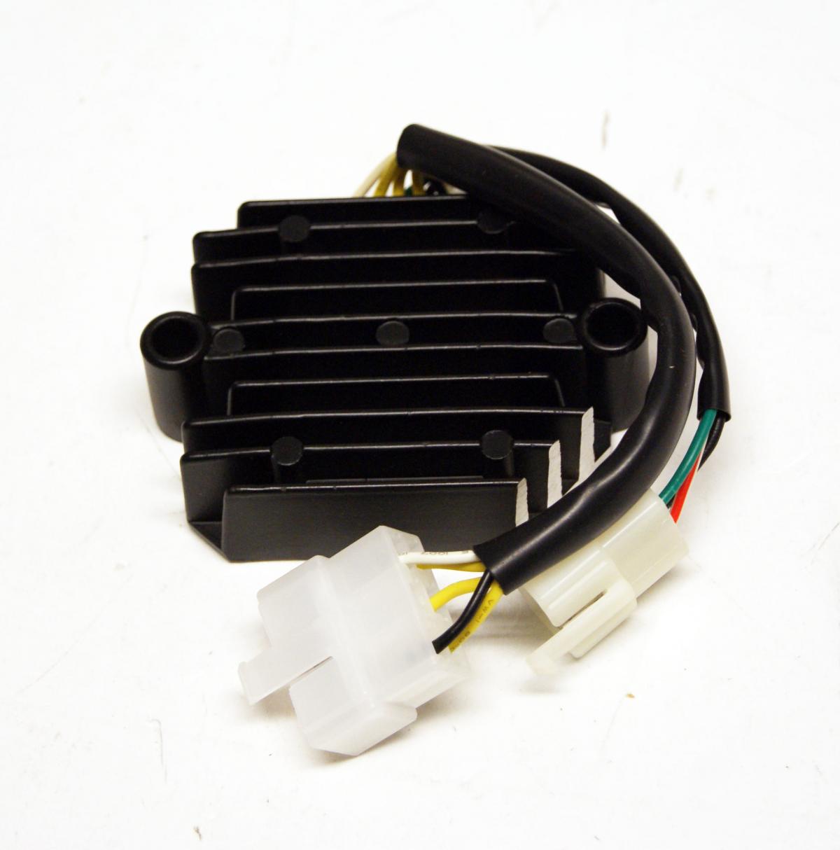 REGULATOR HONDA CB550SC 83 10-111, 2112-0103
