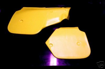 1984/1985 Suzuki RM 125 250 Side Panels