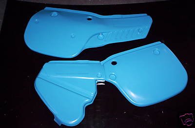 1982/1983 Yamaha IT 175 Side Panels Blue