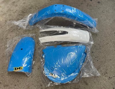 1976 Yamaha IT 400 Plastic Kit Blue