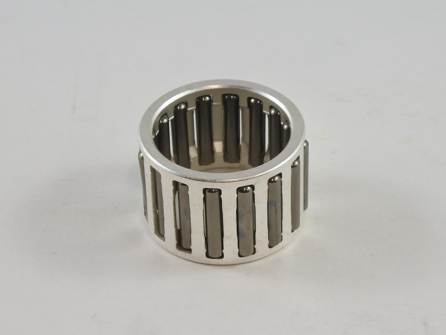 CRANK PIN BEARING KU26 X 33 X 21.8mm VINTCO BNC019