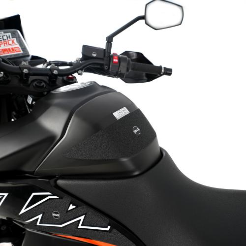 R&G TANK PAD (BLACK) 41995257