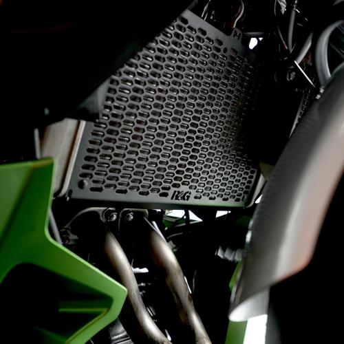 R&G PRO COOLER GUARD SET BLACK RGRAD0362PROBK