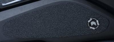 R&G TANK TRACTION GRIPS, BLACK 41964201