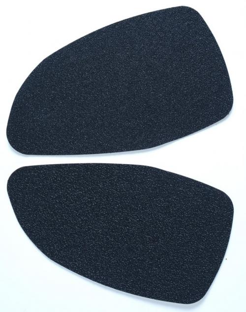 R&G TANK TRACTION GRIPS, BLACK 41964111