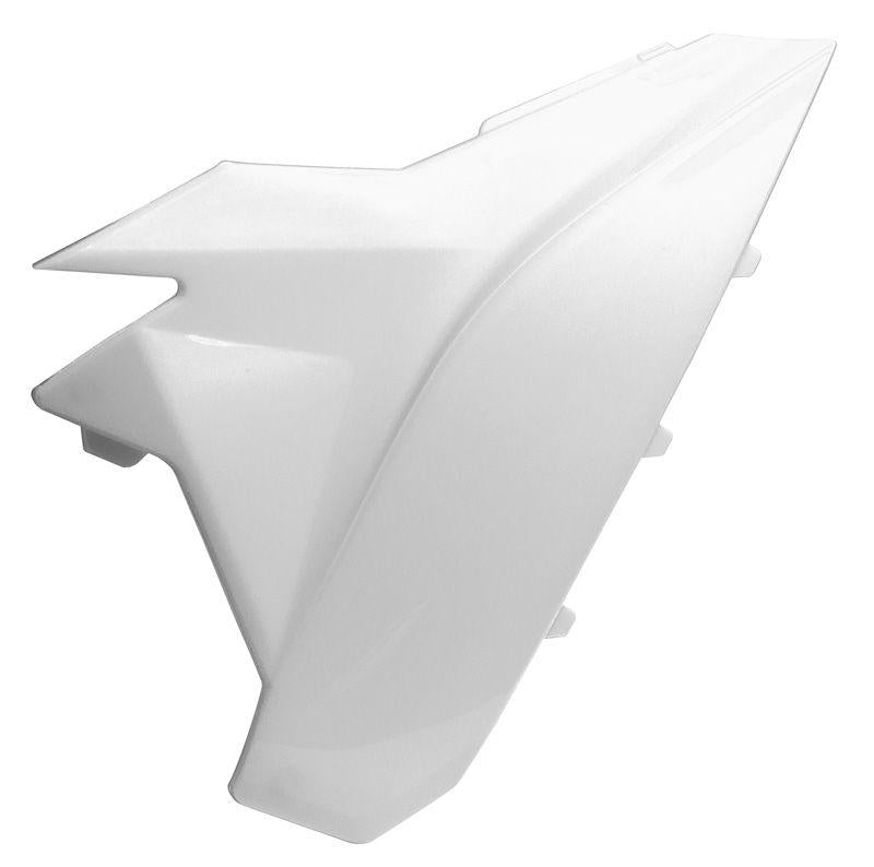 LEFT AIR BOX COVER 20-24 BETA WHITE, RTECH R-FIBETBNSX20