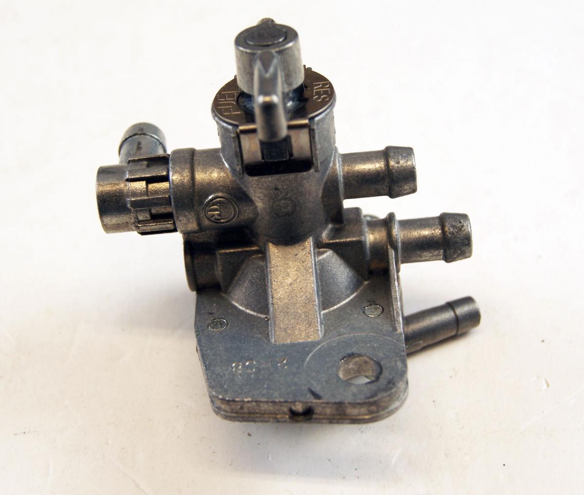 FUEL PETCOCK TAP 44300-01D10, SUZUKI GS500E, F 89-09 18-4135, KL18-4135