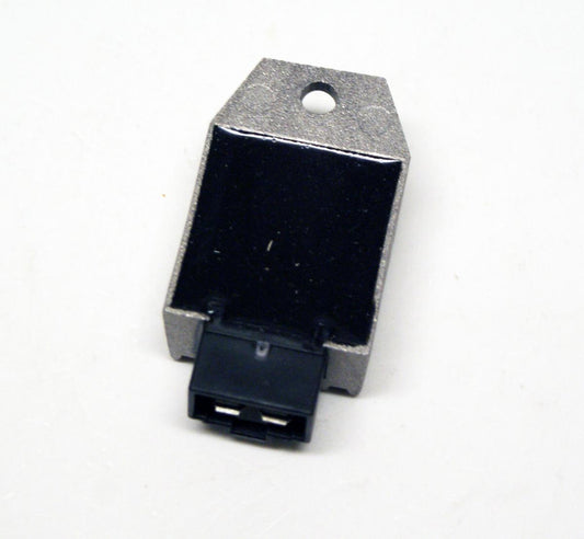 REGULATOR VOLTAGE 12V / 8A, 02010-0432800-31C21 / 2JA-81960-A0-00 1KH-81960-00-00