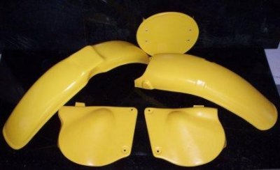 1976/1977 Suzuki RM 100 125 Plastic Kit
