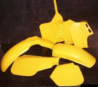 1984/1985 Suzuki RM 125 Plastic Kit
