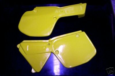 1984/1985 Yamaha YZ 125 Side Panels